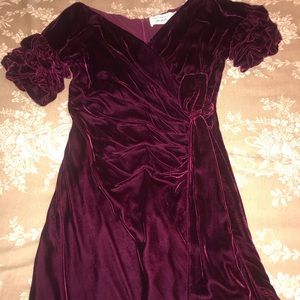 Wine velvet dress above knee length